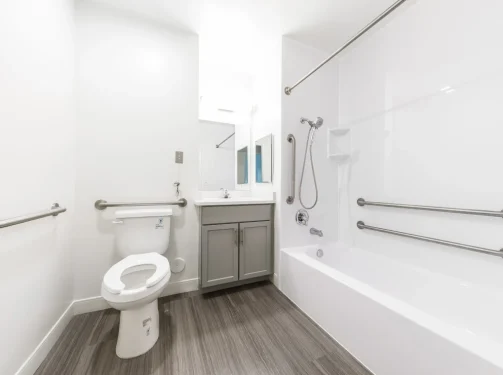 federation sunrise - bathroom (1)